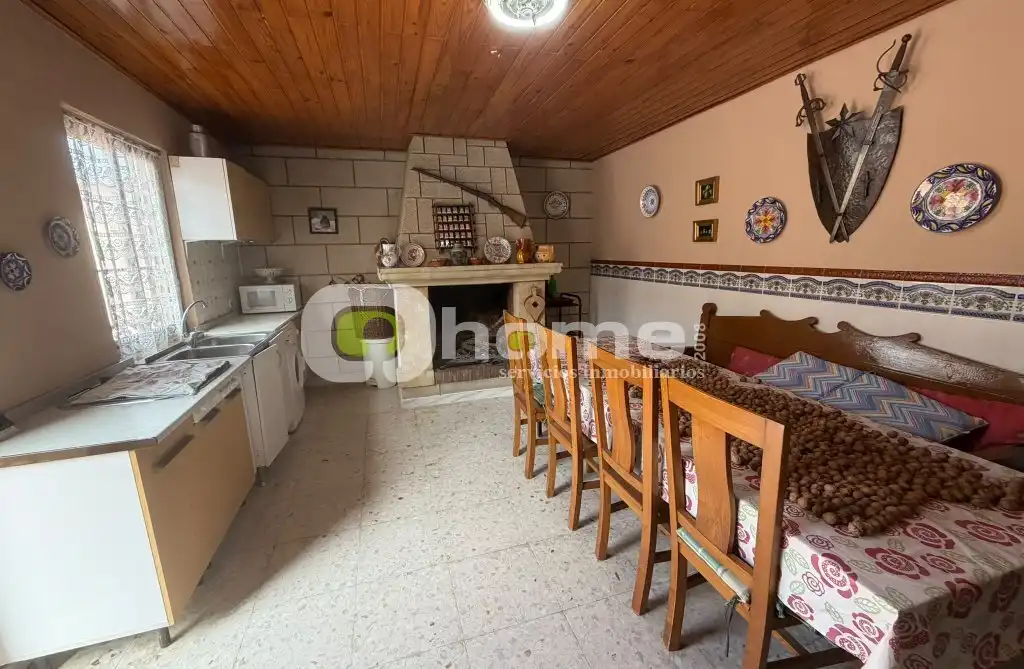 Cuina de Casa o xalet en venda en Moraleja del Vino amb Calefacció