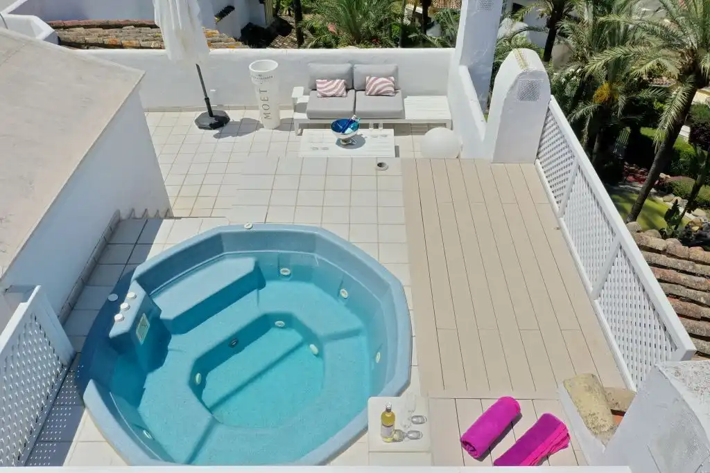 Terraza de Ático en venta en Marbella con Aire acondicionado, Calefacción y Terraza