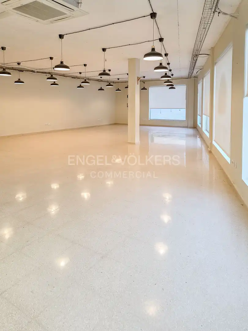 Commercial properties for sale in Centre