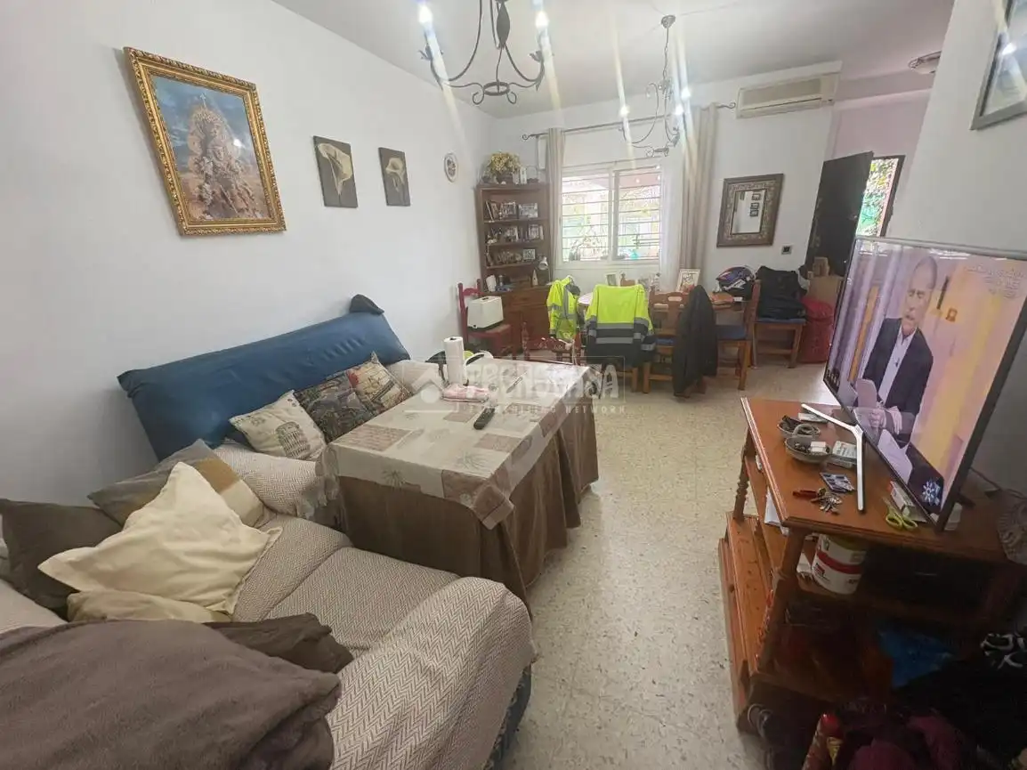 Casa aparellada amb terrassa en venda a Almensilla, imagen 19