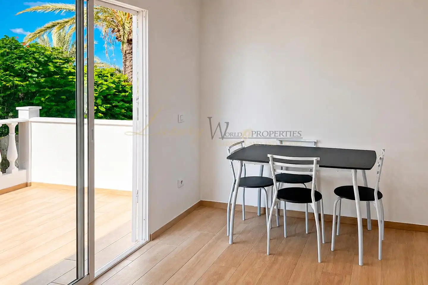 Apartament amb piscina en venda a Jose Antonio Tavio, imagen 2