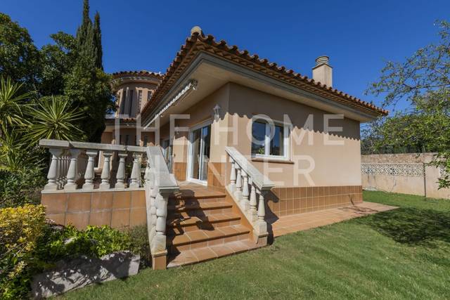 Casa-chalet en Venta en CARRER BONAIGUA en Port - La Cota - Puig Sec