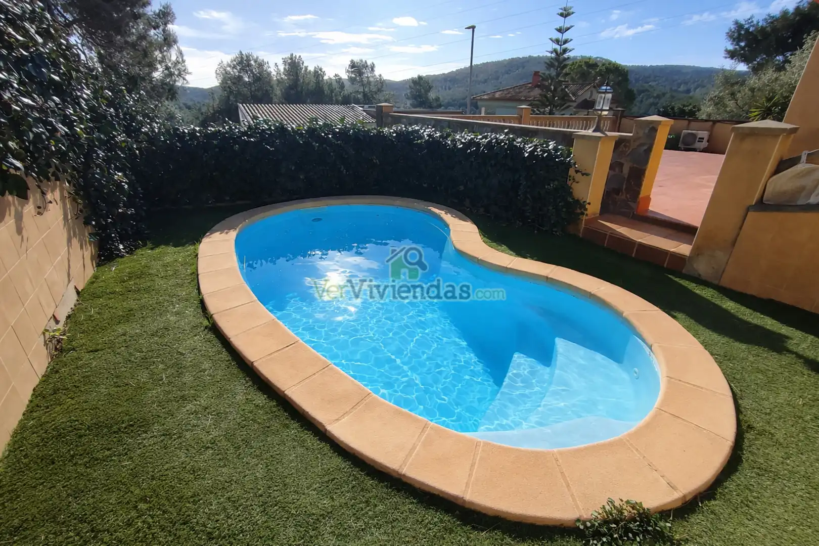 Piscina de Casa o xalet en venda en Begues amb Aire condicionat, Calefacció i Jardí privat