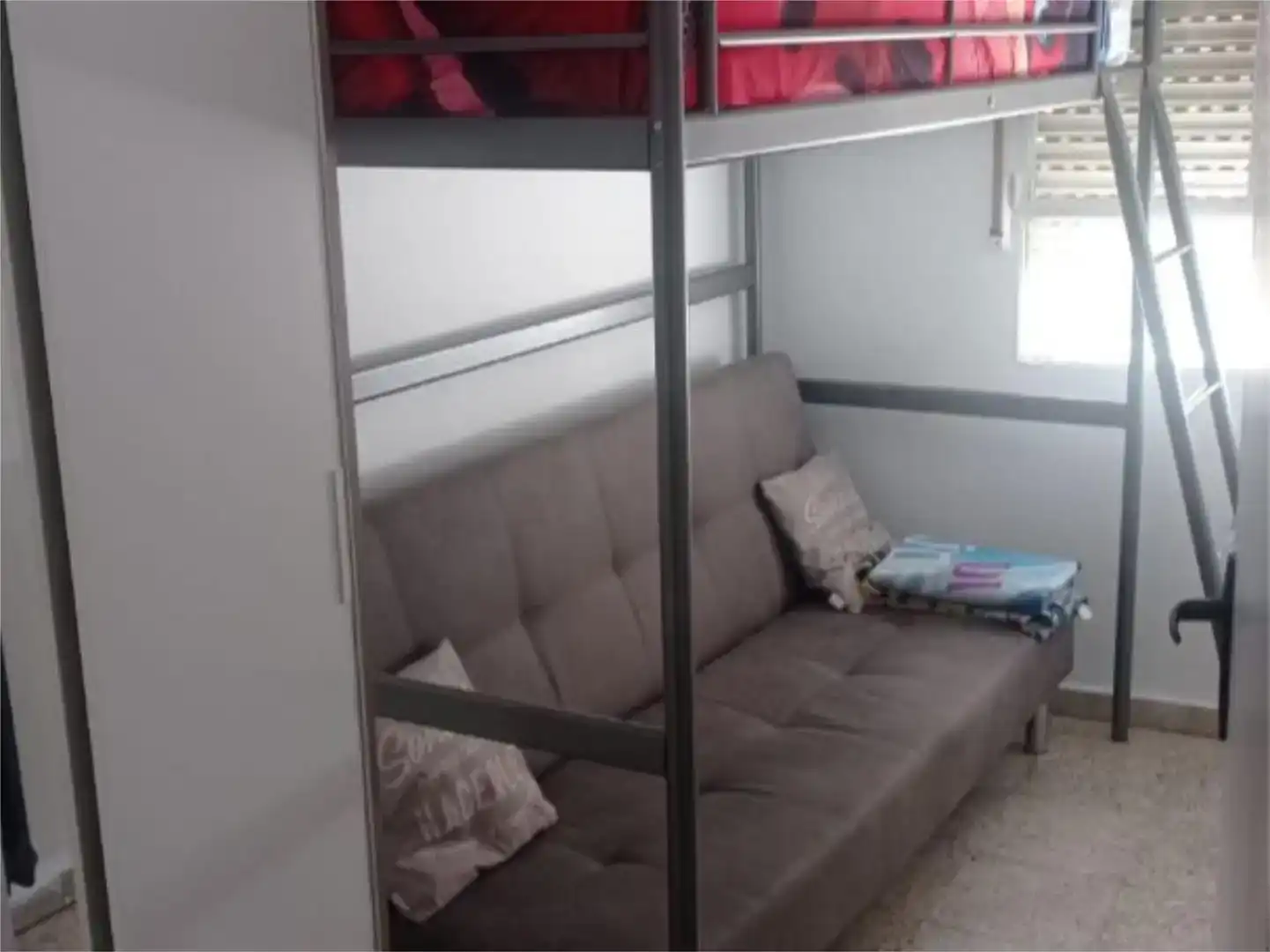 Dormitori de Casa o xalet en venda en La Bañeza 