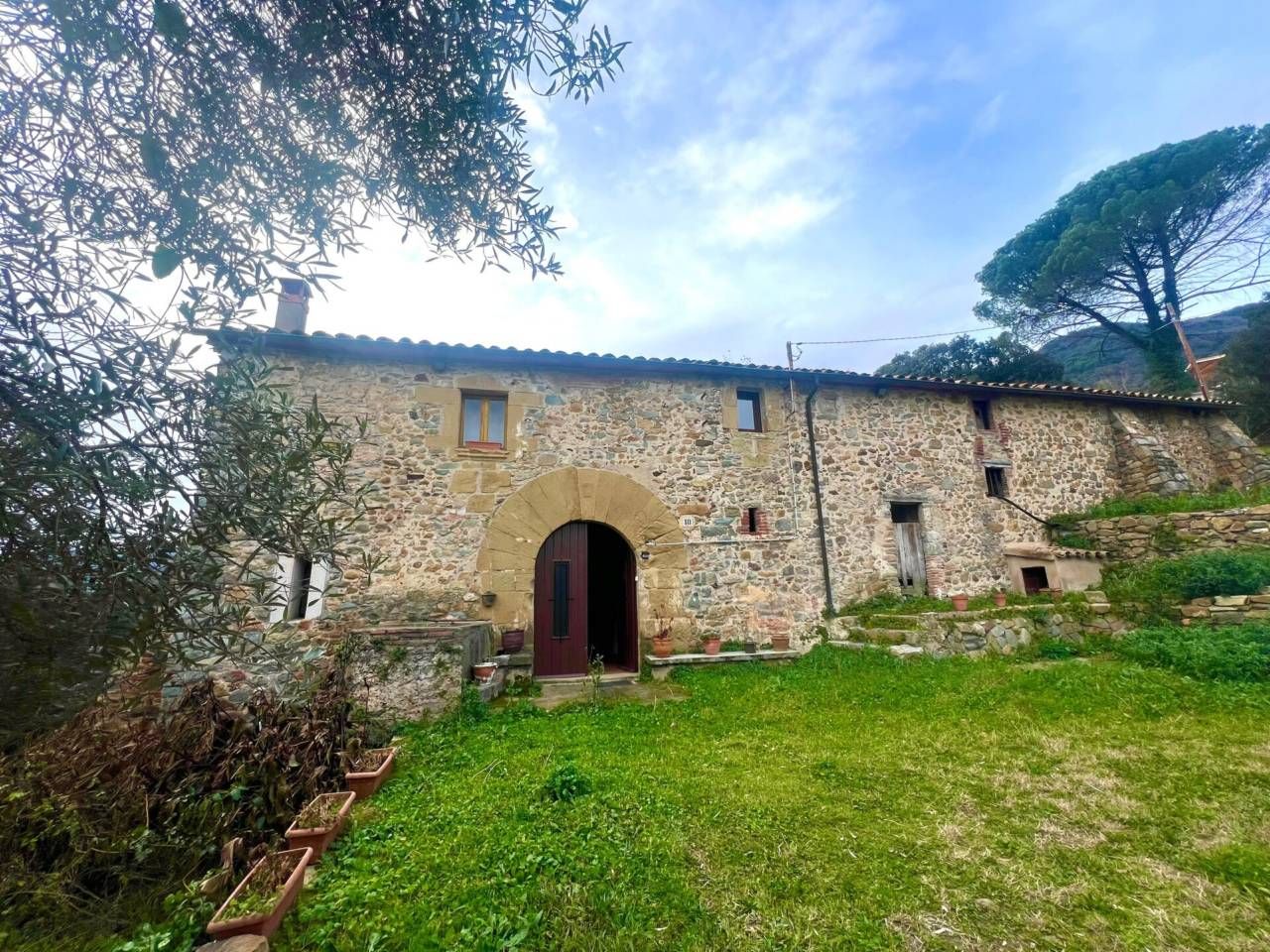 Vista exterior de Casa o xalet en venda en Amer amb Calefacció, Jardí privat i Terrassa