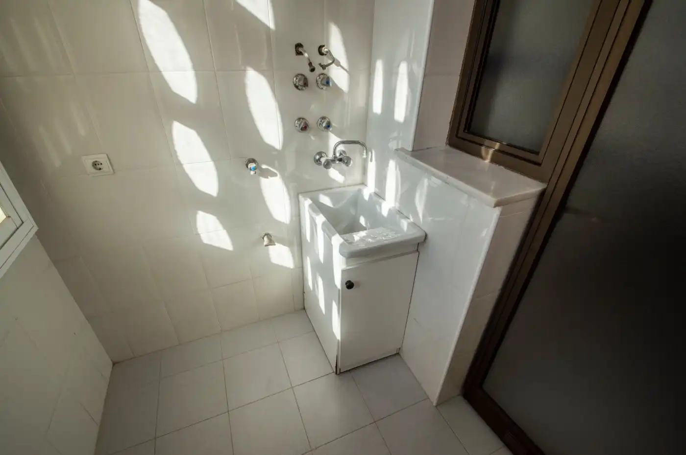Bathroom of Flat for rent in Roquetas de Mar  with Terrace and Community pool