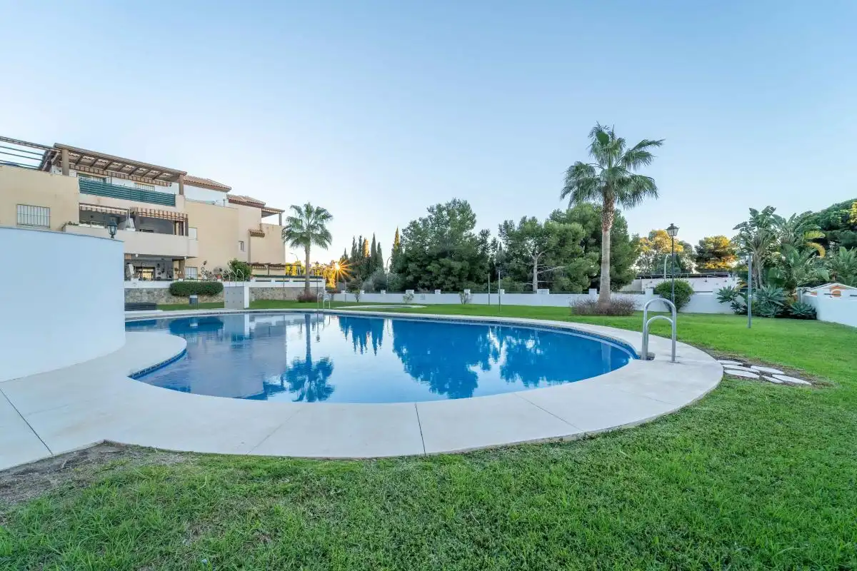 Flat for sale in Av. Retamar, La Capellanía - El Higuerón