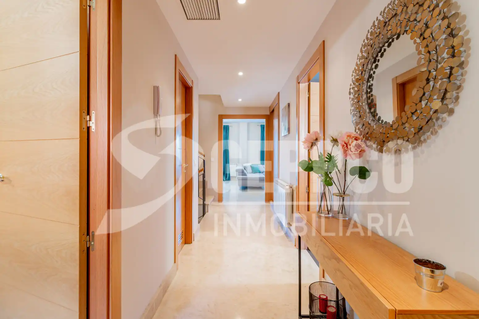 Casa adosada en venta en Alcalá de Henares con Calefacción, Terraza y Piscina comunitaria