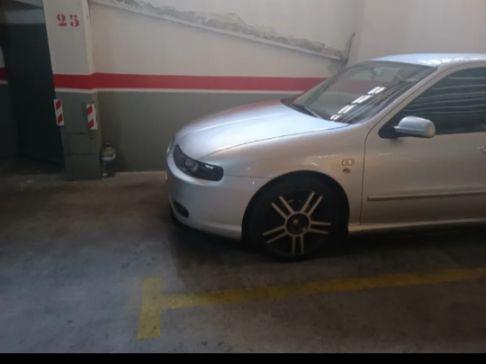 Photo 1 of Garage to rent in Calle Magallanes, 2, Estación, Salamanca