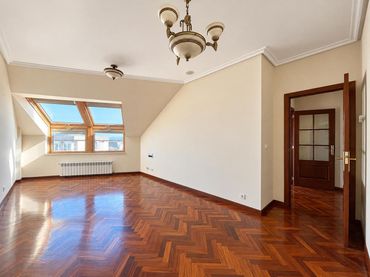 Àtic amb balcó en venda a Vereda Polvorín
