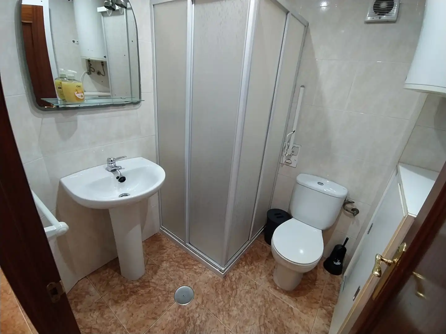 Bathroom of Flat for sale in Avilés  with Heating