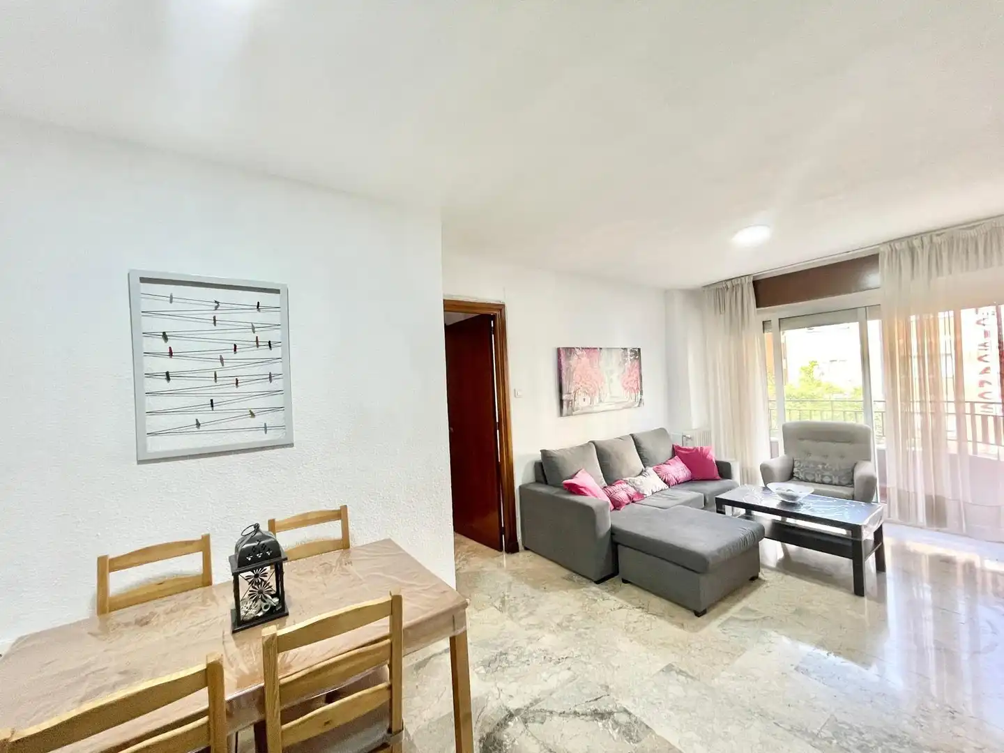 Living room of Flat for share in Ronda
