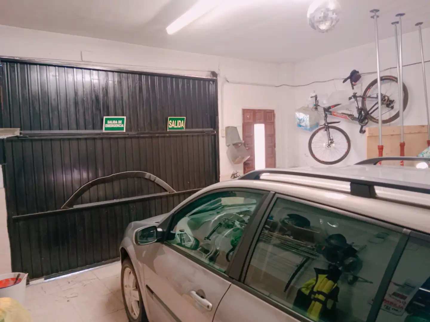 Parking of Houses for sale in Plasencia  with Furnished