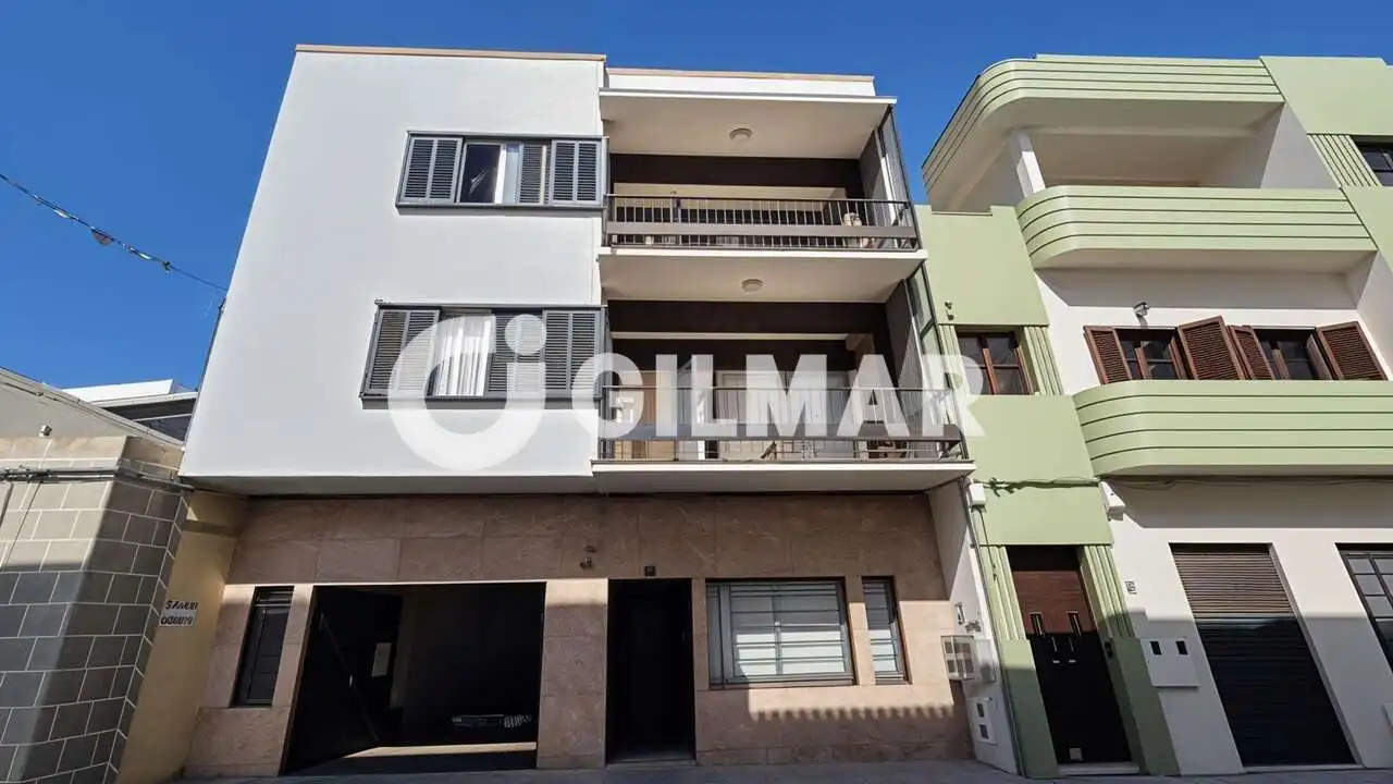 Casa adosada en venta en Calle de Arriba, 18, Guía de Isora interior