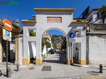 Piso con jardín en venta en Calle HUERTA DE LOS ANGELES 7