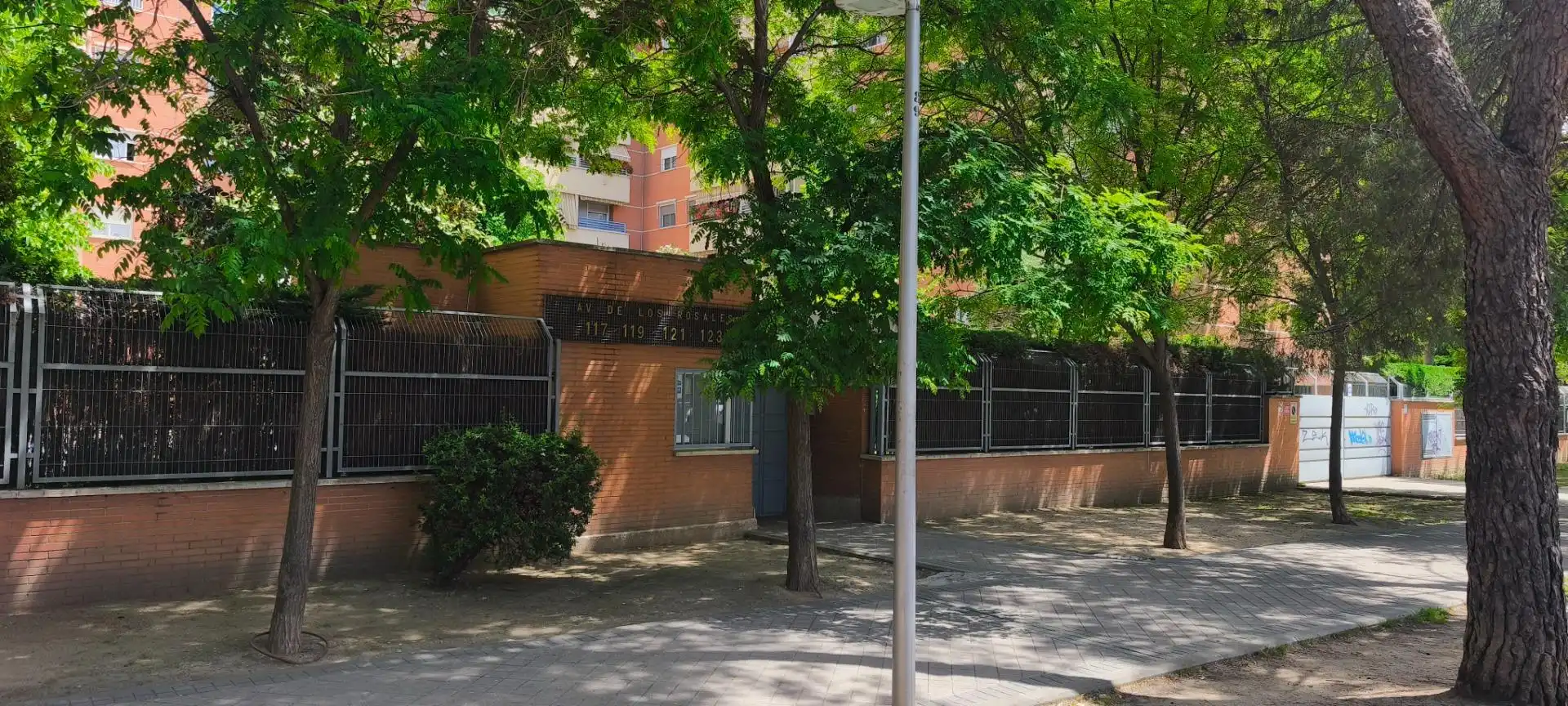 Außenansicht von Wohnungen zum Verkauf in Madrid