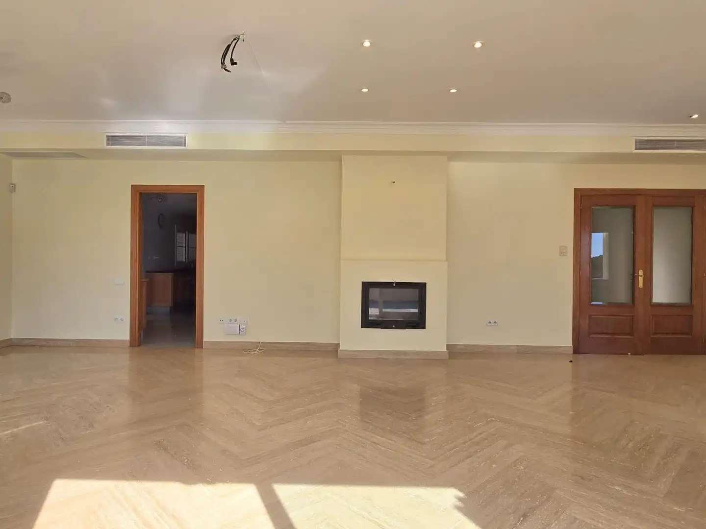 Sala d'estar de Casa o xalet en venda en Vilassar de Dalt amb Aire condicionat, Calefacció i Jardí privat