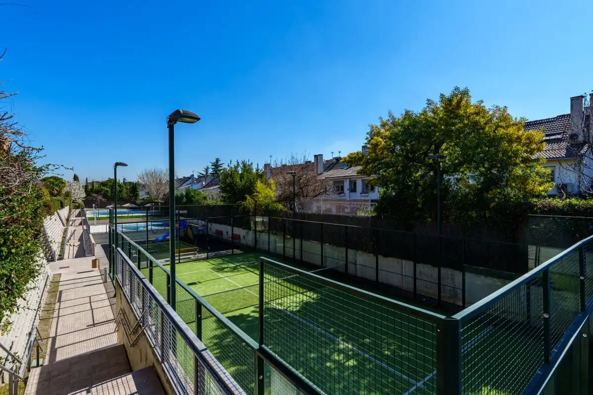 Terraza de Piso en venta en Pozuelo de Alarcón con Aire acondicionado, Calefacción y Jardín privado