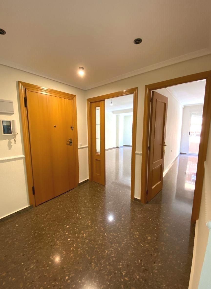 Pis de lloguer en Torrent amb Aire condicionat, Terrassa i Traster