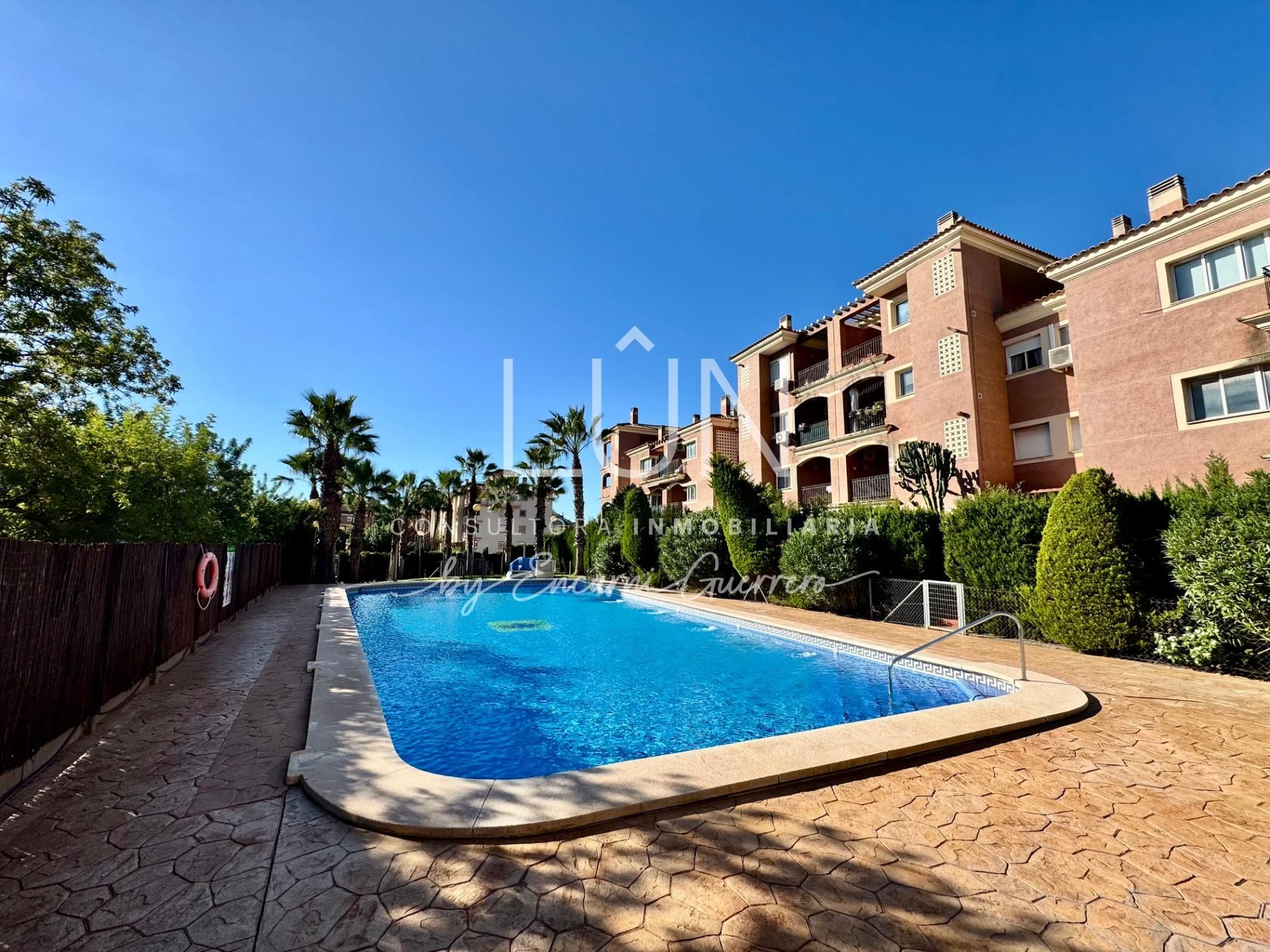Piscina de Apartamento de alquiler en Molina de Segura con Aire acondicionado, Terraza y Balcón
