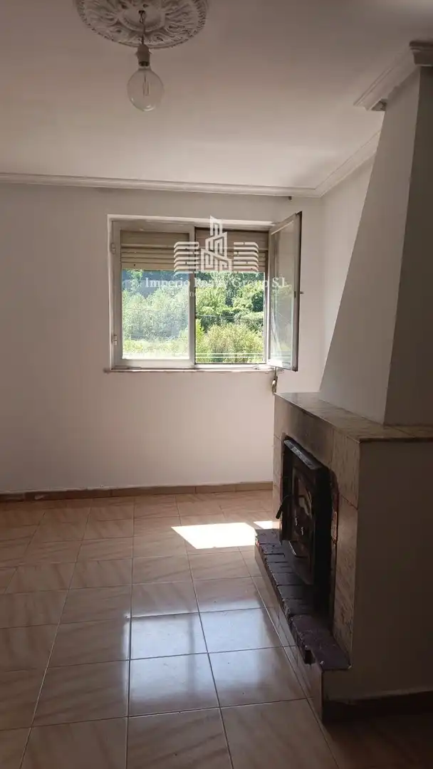 Sala d'estar de Casa o xalet en venda en Langreo amb Moblat