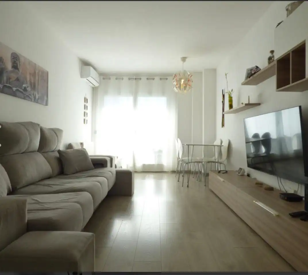 Sala de estar de Piso en venta en Salt con Balcón