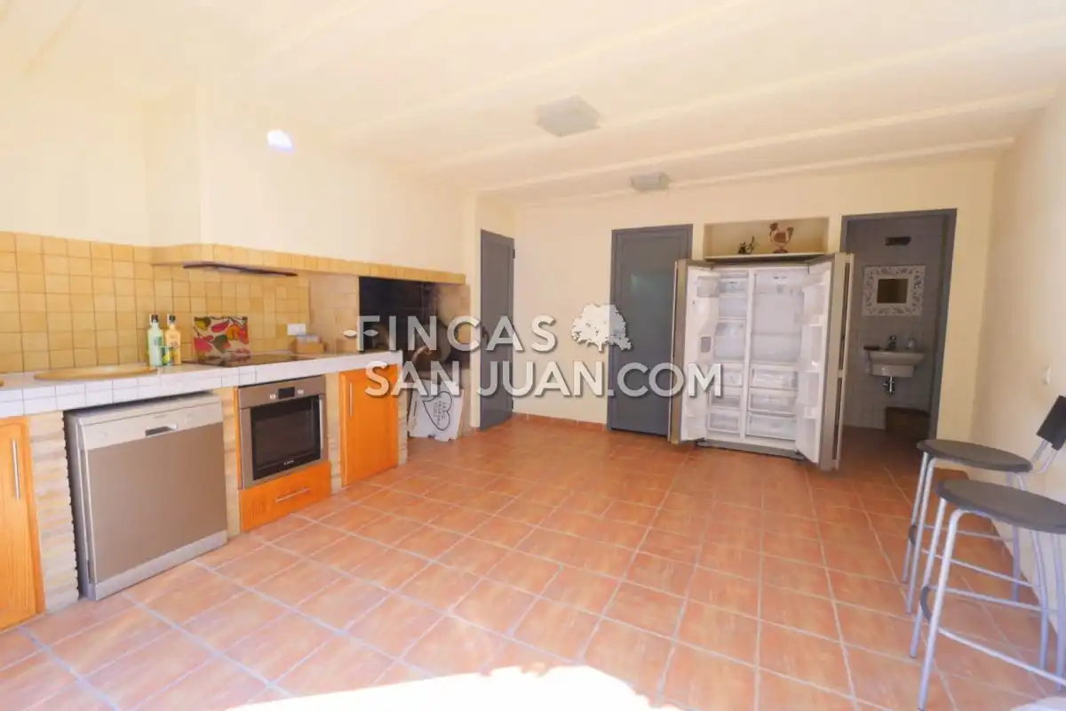 Cuina de Casa o xalet en venda en Sant Joan d'Alacant amb Aire condicionat, Calefacció i Terrassa