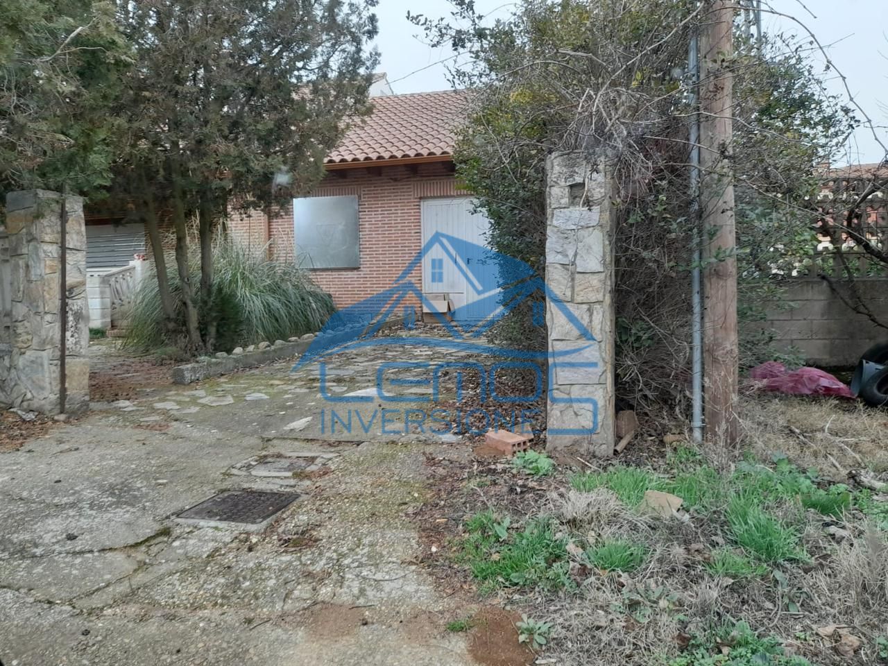 Vista exterior de Finca rústica en venda en Alija del Infantado
