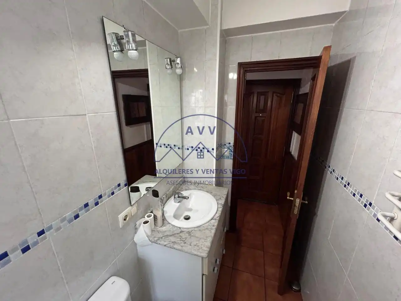 Badezimmer von Wohnung zum Verkauf in Vigo  mit Heizung und Möbliert