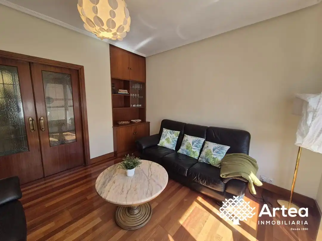 Sala de estar de Piso de alquiler en Bilbao  con Calefacción, Jardín privado y Terraza