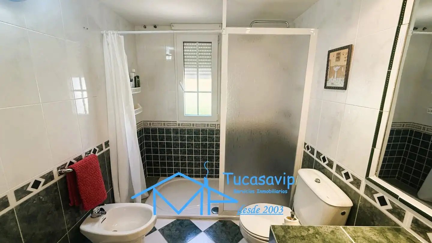 Baño de Casa o chalet en venta en Cebreros con Aire acondicionado, Jardín privado y Terraza