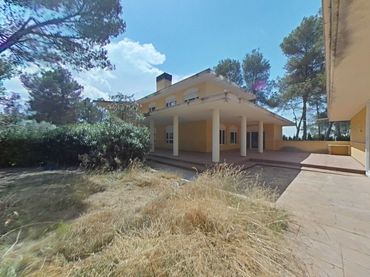 Villa avec balcon à vendre à Avinguda de les Neveres