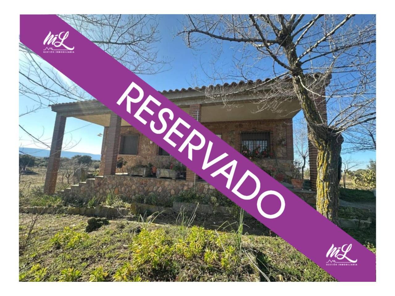 Garden of Country house for sale in Mazarambroz  with Air Conditioner and Private garden