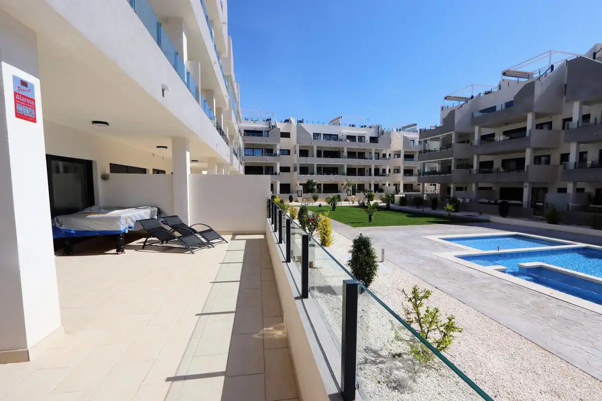 Apartamento en venta en Orihuela Costa, imagen 2