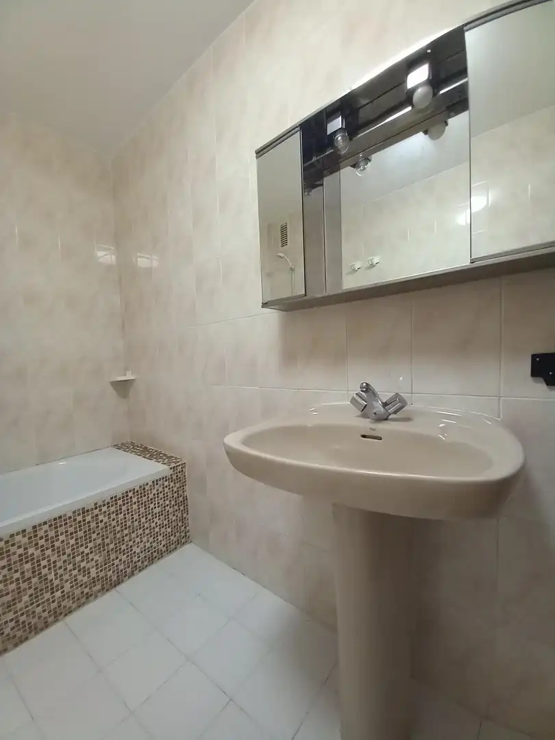 Flat for rent in Calle Victoria, La Victoria