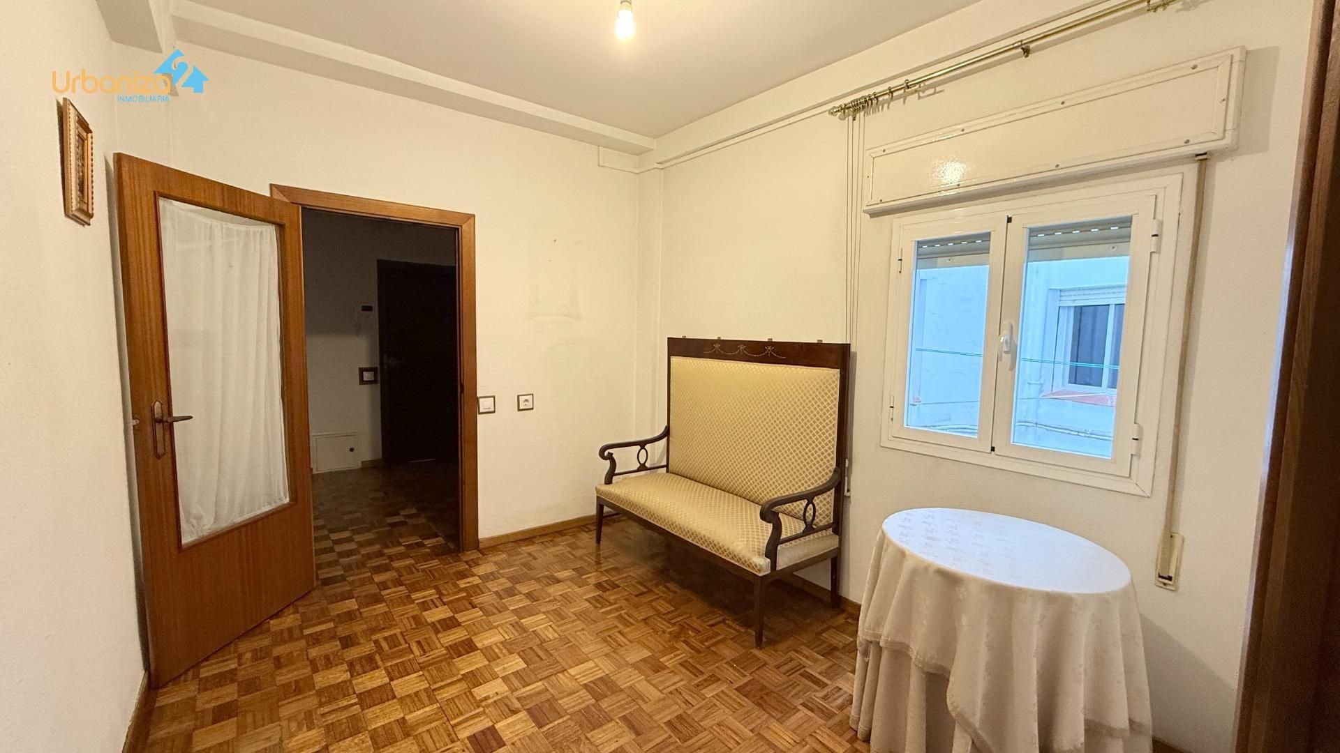 Bedroom of Flat for sale in Badajoz Capital