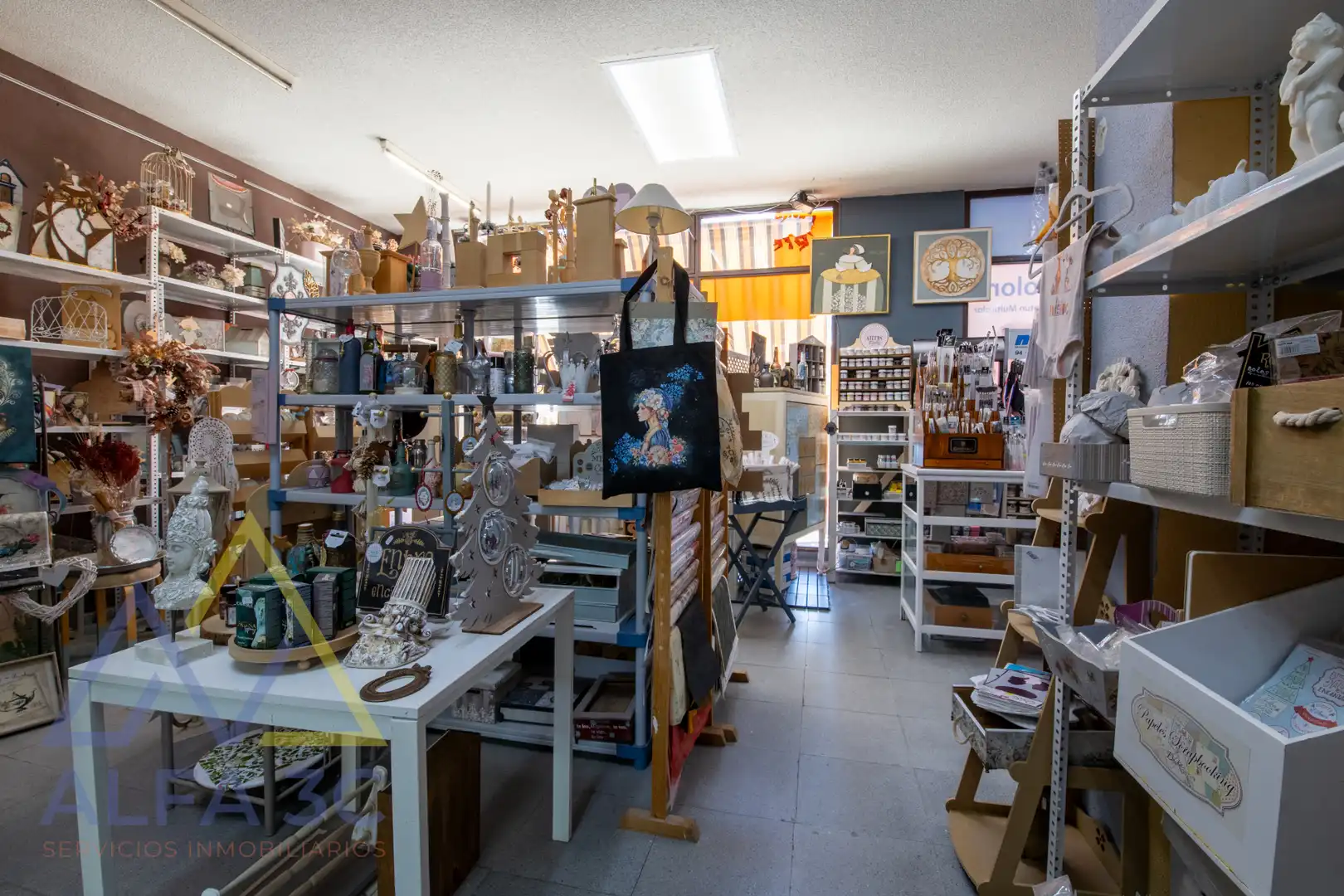 Local en venta en Tres Cantos
