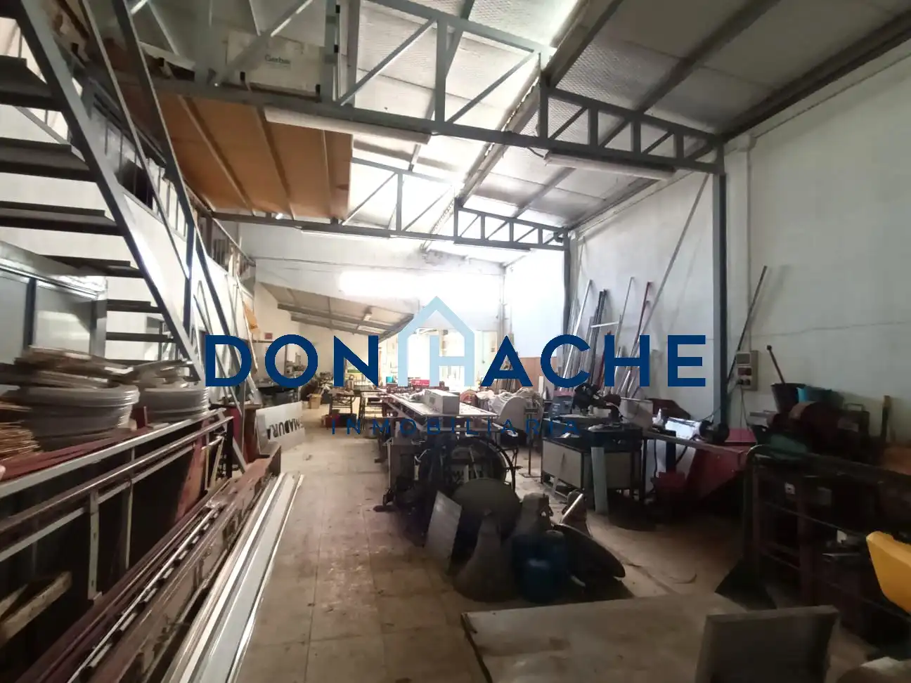 Local comercial en venda a Este, imagen 4