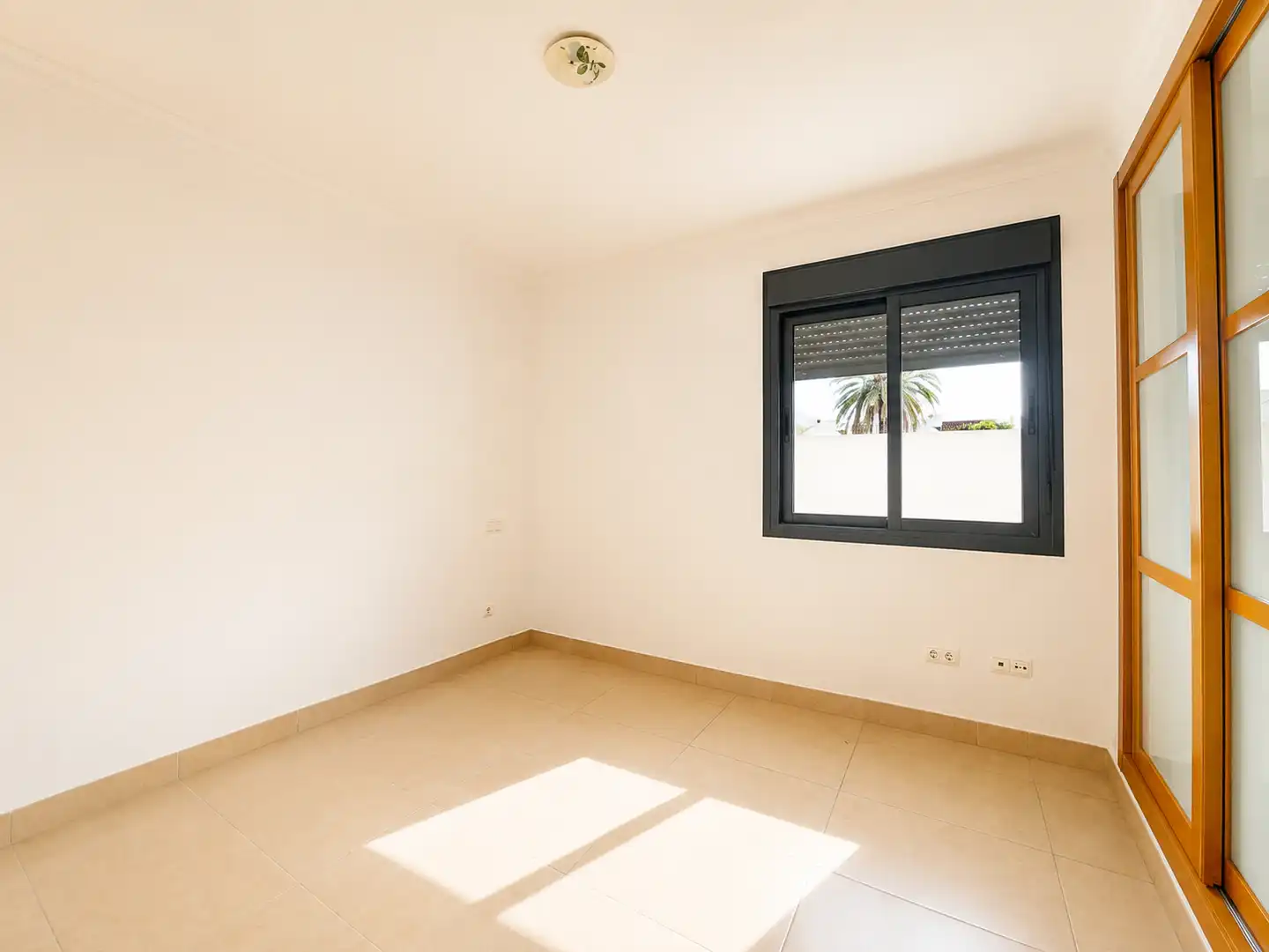 Bedroom of Flat for sale in Ondara  with Terrace, Washing machine and Alarm