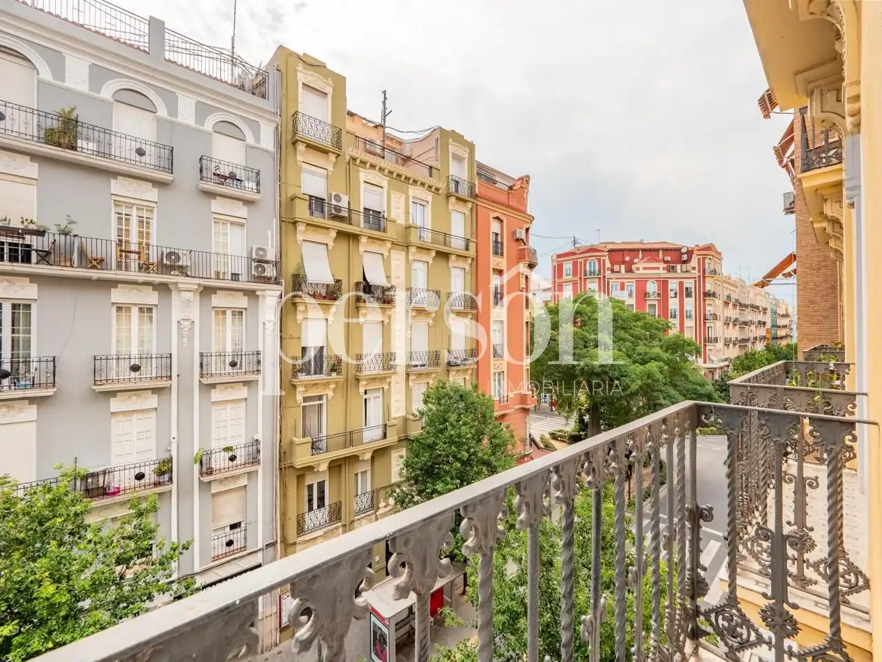 Pis amb ascensor en venda a L'Eixample, imagen 19