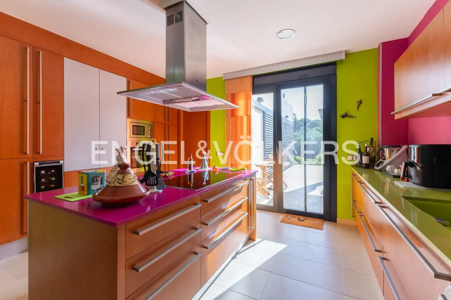Kitchen of Houses for sale in Gilet  with Air Conditioner, Heating and Private garden