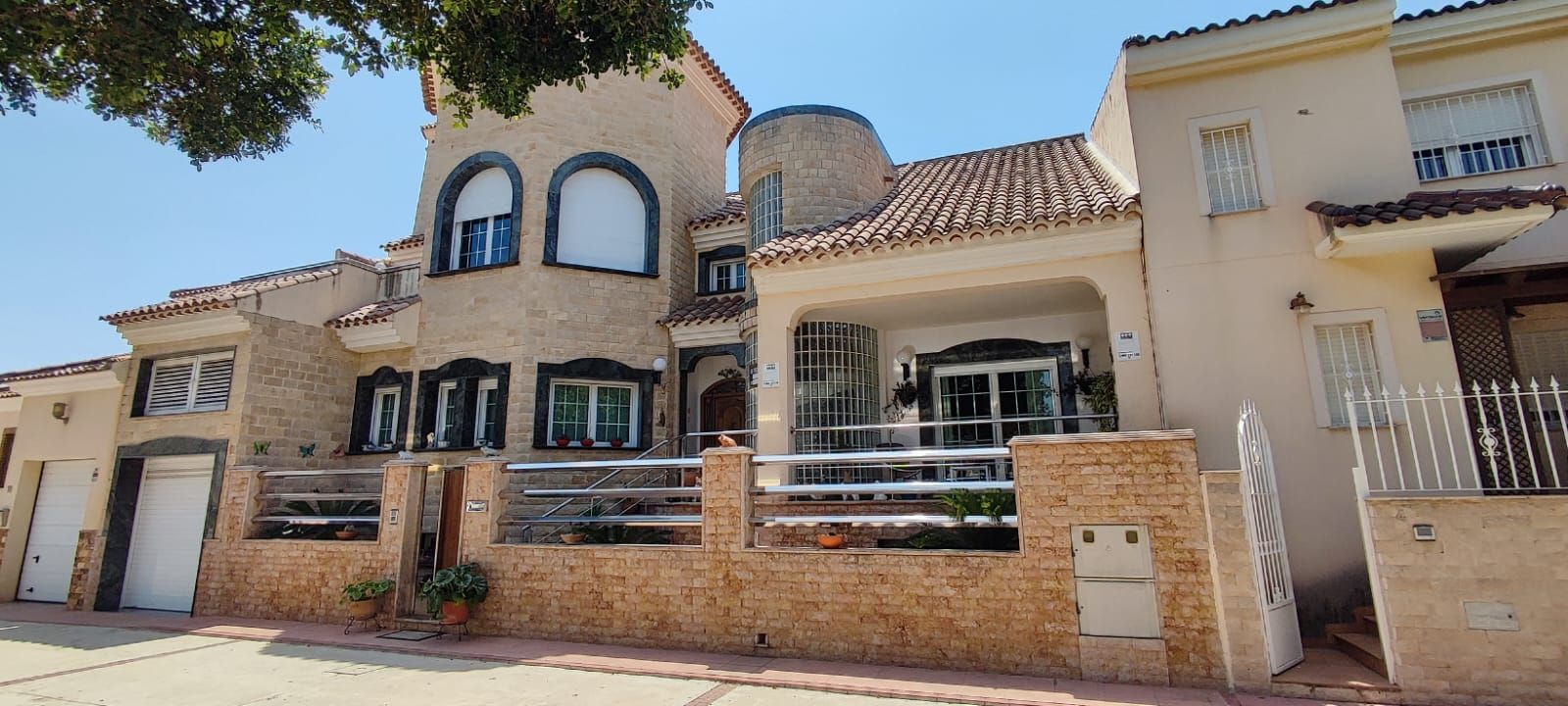 Vista exterior de Casa o chalet en venta en Torre-Pacheco con Aire acondicionado, Calefacción y Jardín privado