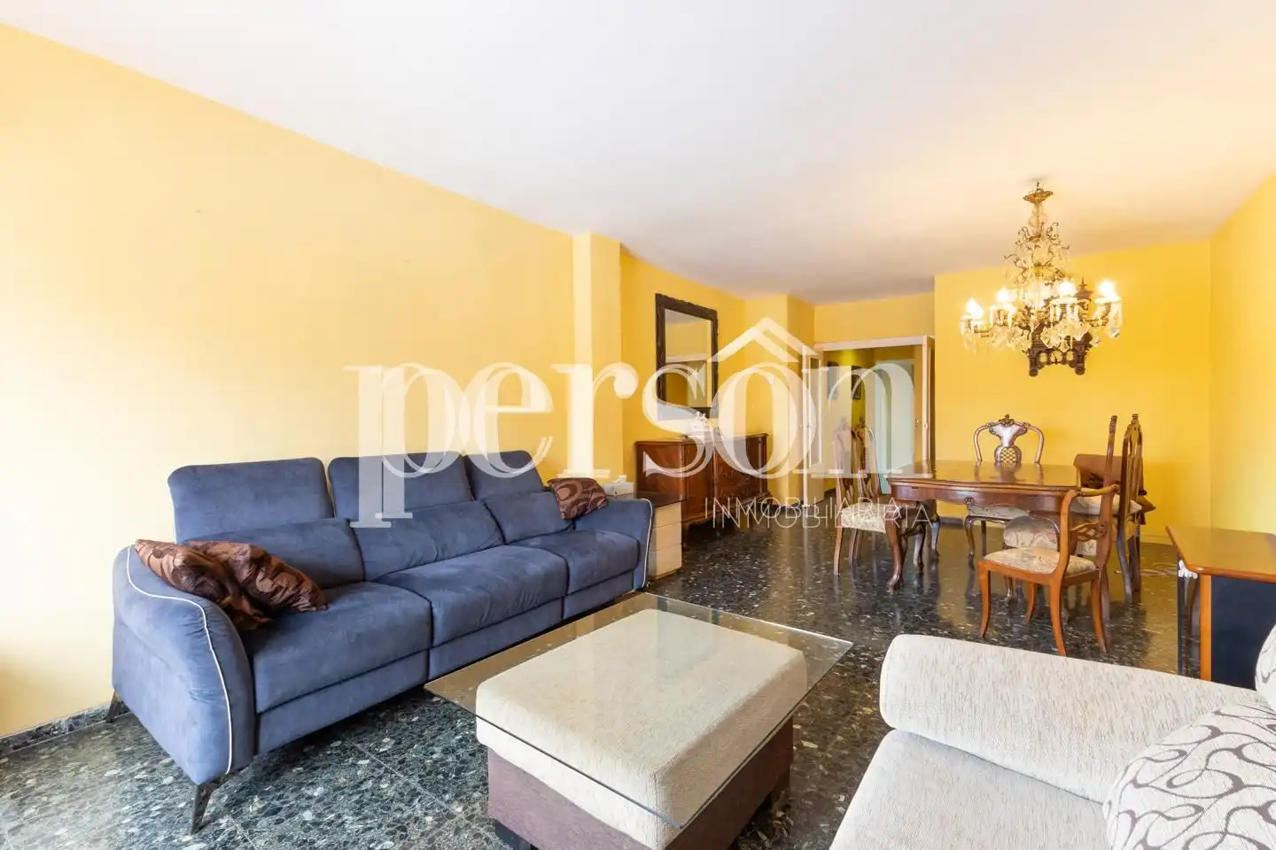 Piso con ascensor en venta en Extramurs, imagen 5