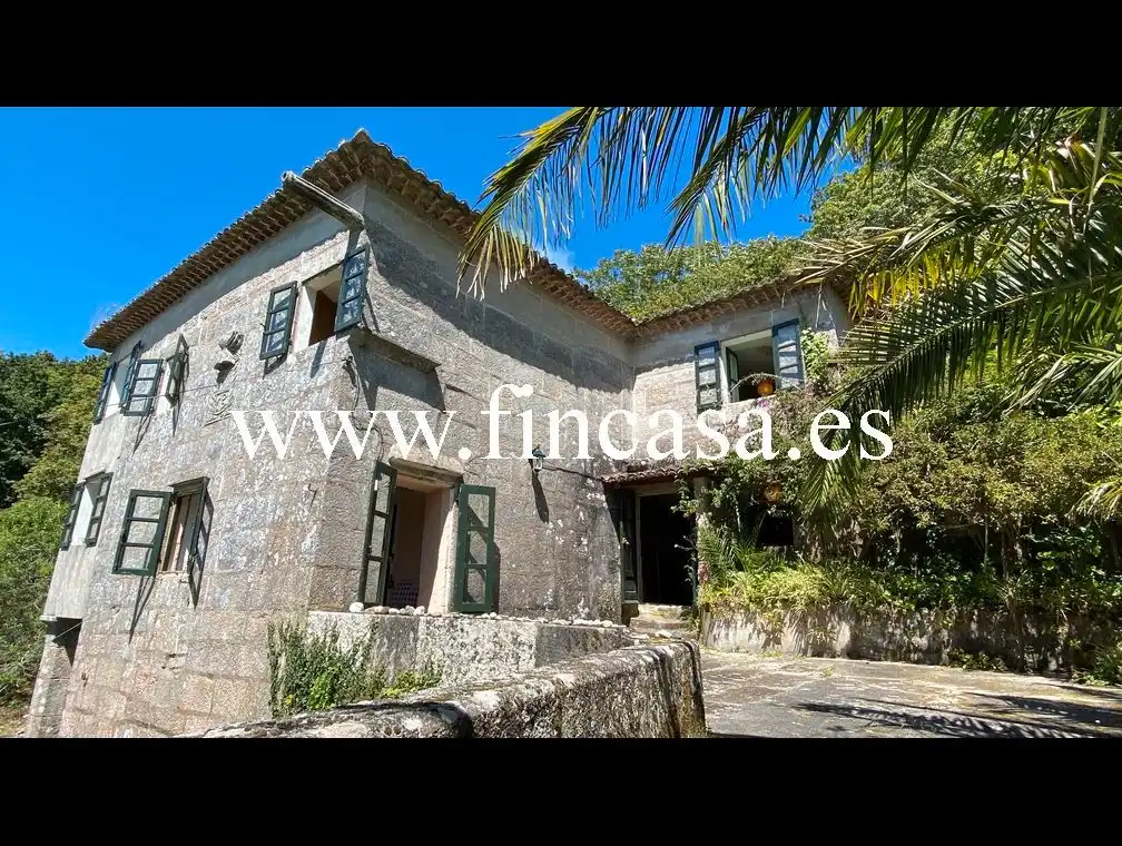 Exterior view of Houses for sale in Nigrán  with Private garden, Parquet flooring and Terrace