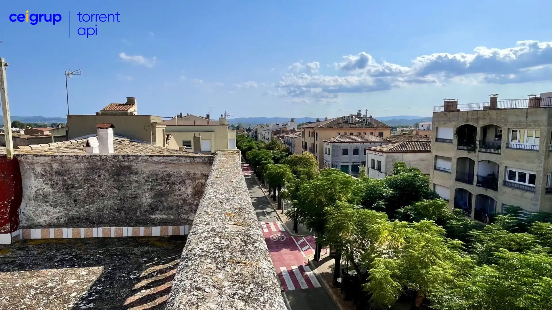 Vista exterior de Casa adosada en venta en Torroella de Montgrí con Terraza, Amueblado y Balcón