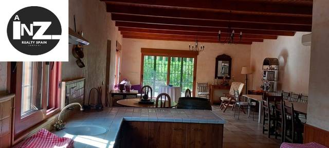 Casa-chalet en Venta en Beniaján