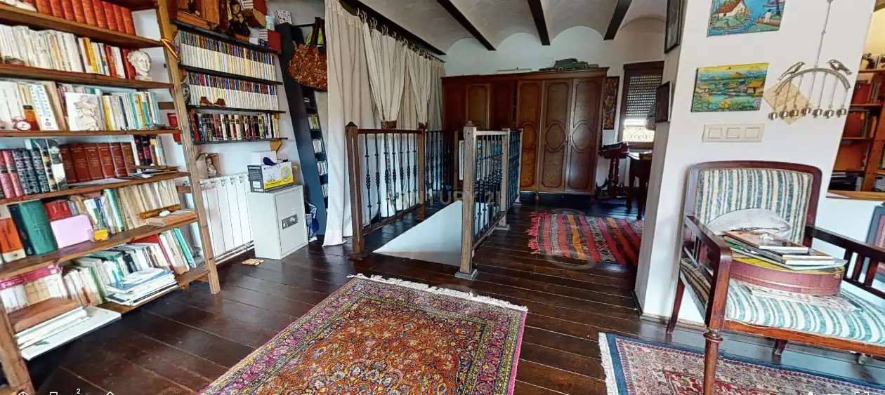 Houses for sale in Piedrabuena  with Air Conditioner, Private garden and Storage room