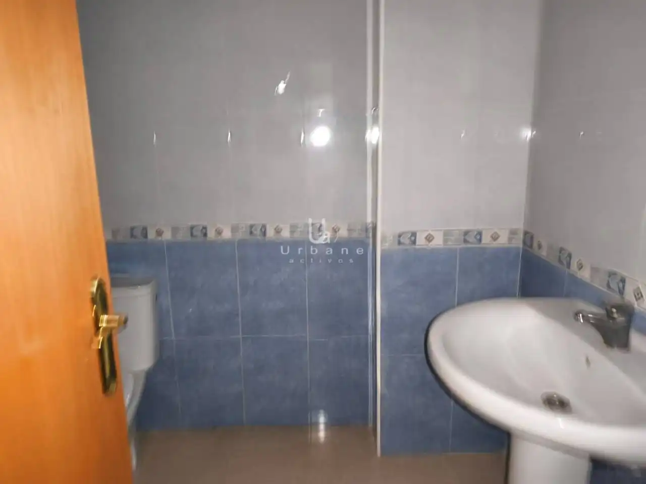 Baño de Piso en venta en Alcantarilla con Trastero