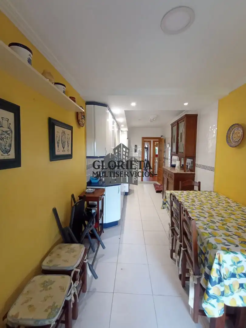 Cocina de Casa adosada en venta en Baiona con Calefacción, Parquet y Terraza