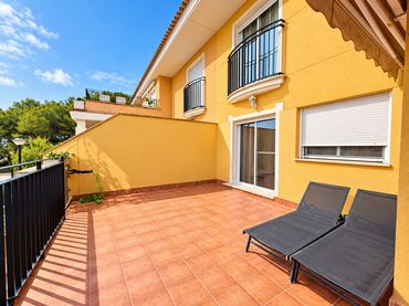 Appartement compact avec balcon à vendre à El Bosque